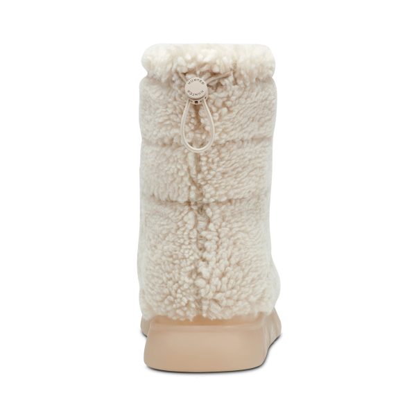 Women's Maran Lug Sole Insulated Waterproof Snow Booties