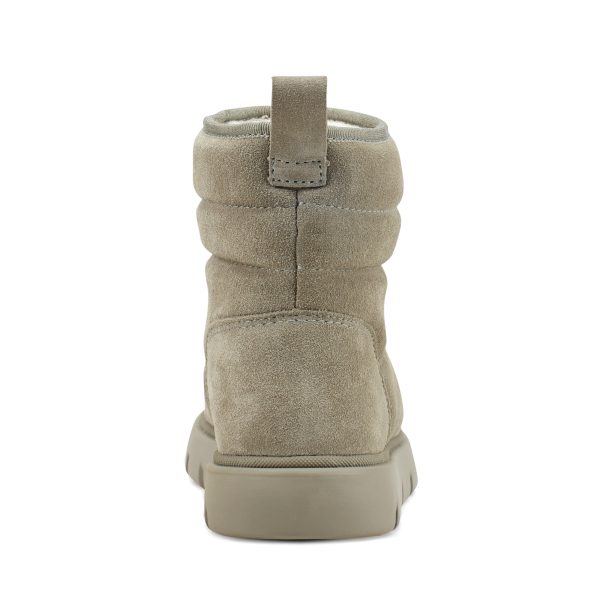 Big Kids Cuddle Lug Sole Insulated Waterproof Snow Booties